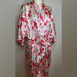 Vintage Delicates Pink/Green Floral Silky Robe